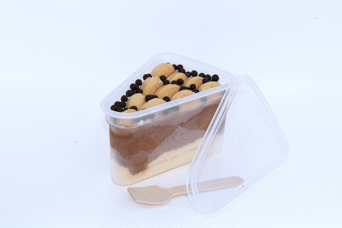 Individual Reverso Cake Slice